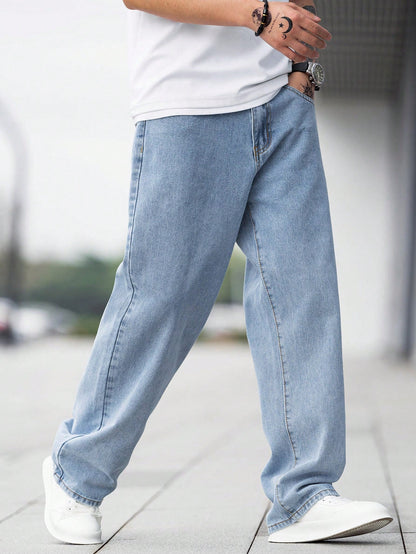 Manfinity Hypemode Loose Fit Men's Cotton Jeans With Slant Pockets Baggy Long Washed Skater Jean Cargo Plain Light Blue Going Out Y2K Friends Light Wash