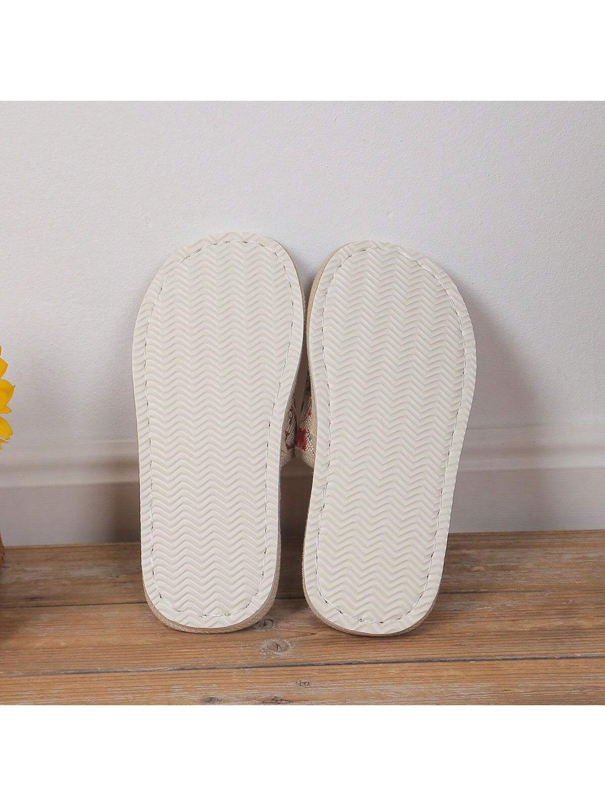 Women's Home Slippers, Linen Anti-Skid Thick-Soled Indoor Floor Slippers, Soft-Bottomed Open-Toed Ladies Summer Slippers Hot Pink
