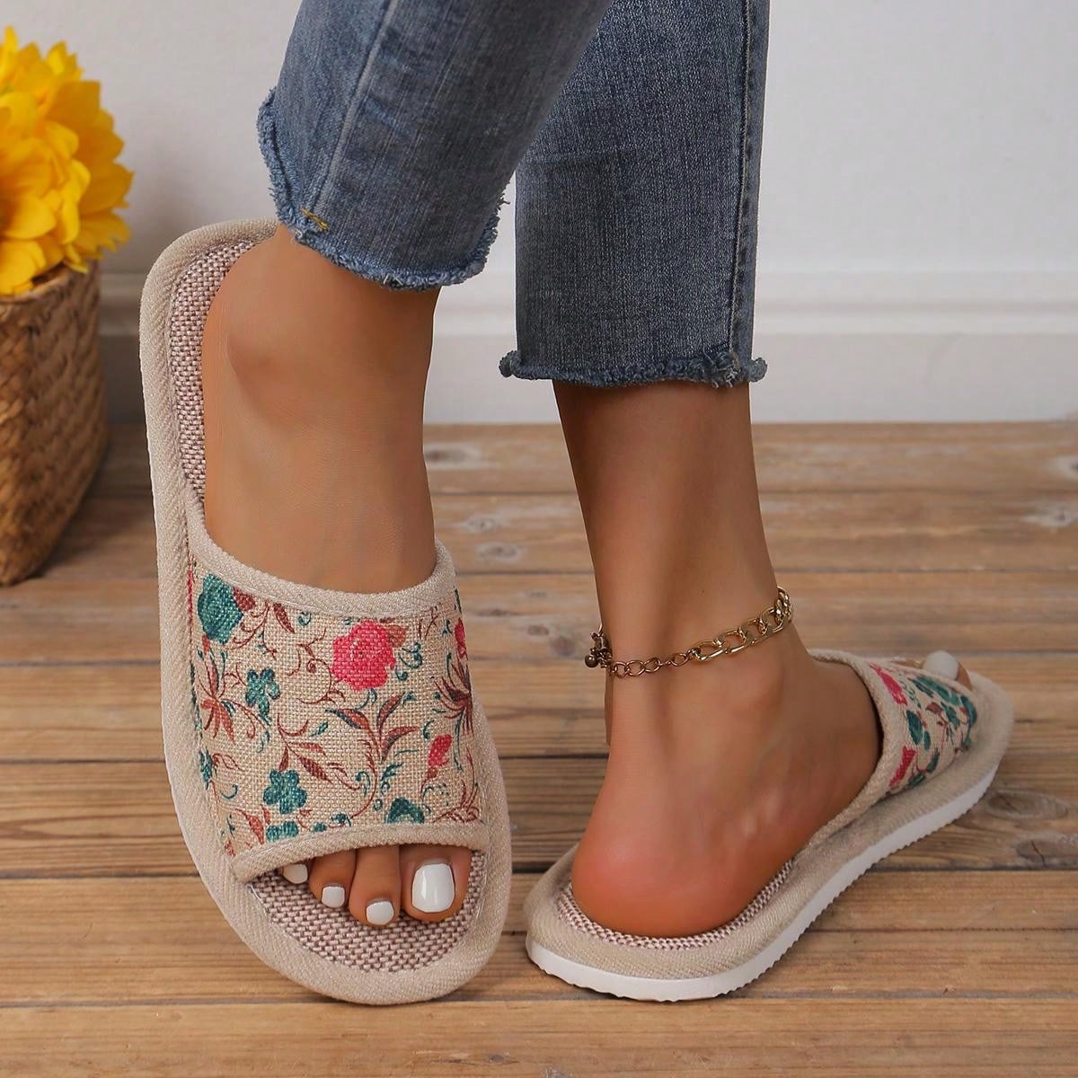 Women's Home Slippers, Linen Anti-Skid Thick-Soled Indoor Floor Slippers, Soft-Bottomed Open-Toed Ladies Summer Slippers Hot Pink