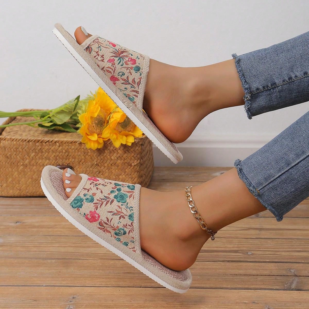 Women's Home Slippers, Linen Anti-Skid Thick-Soled Indoor Floor Slippers, Soft-Bottomed Open-Toed Ladies Summer Slippers Hot Pink