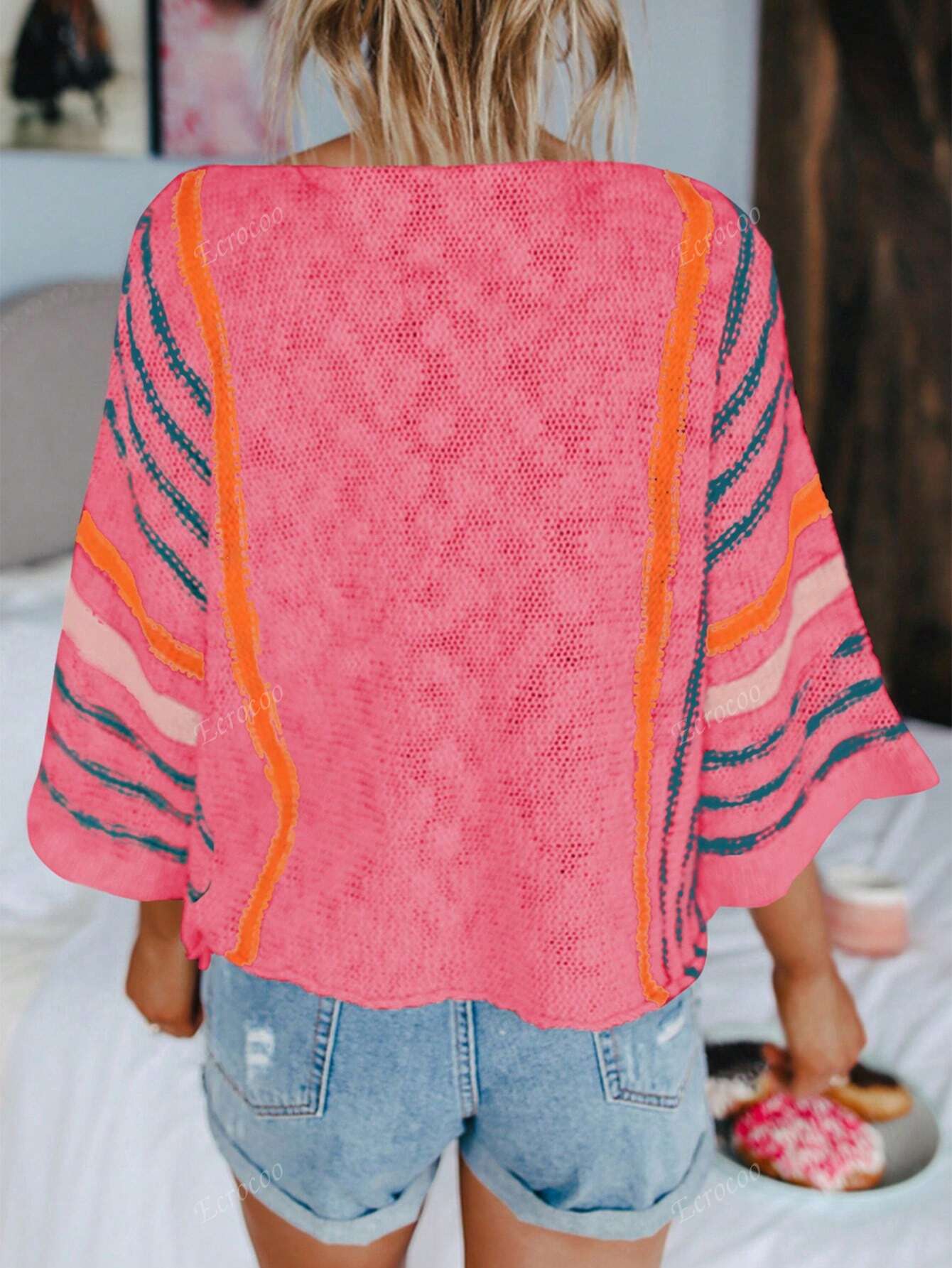 Women's Striped Detail Wide Sleeve Lightweight Knitted Sweater Pink